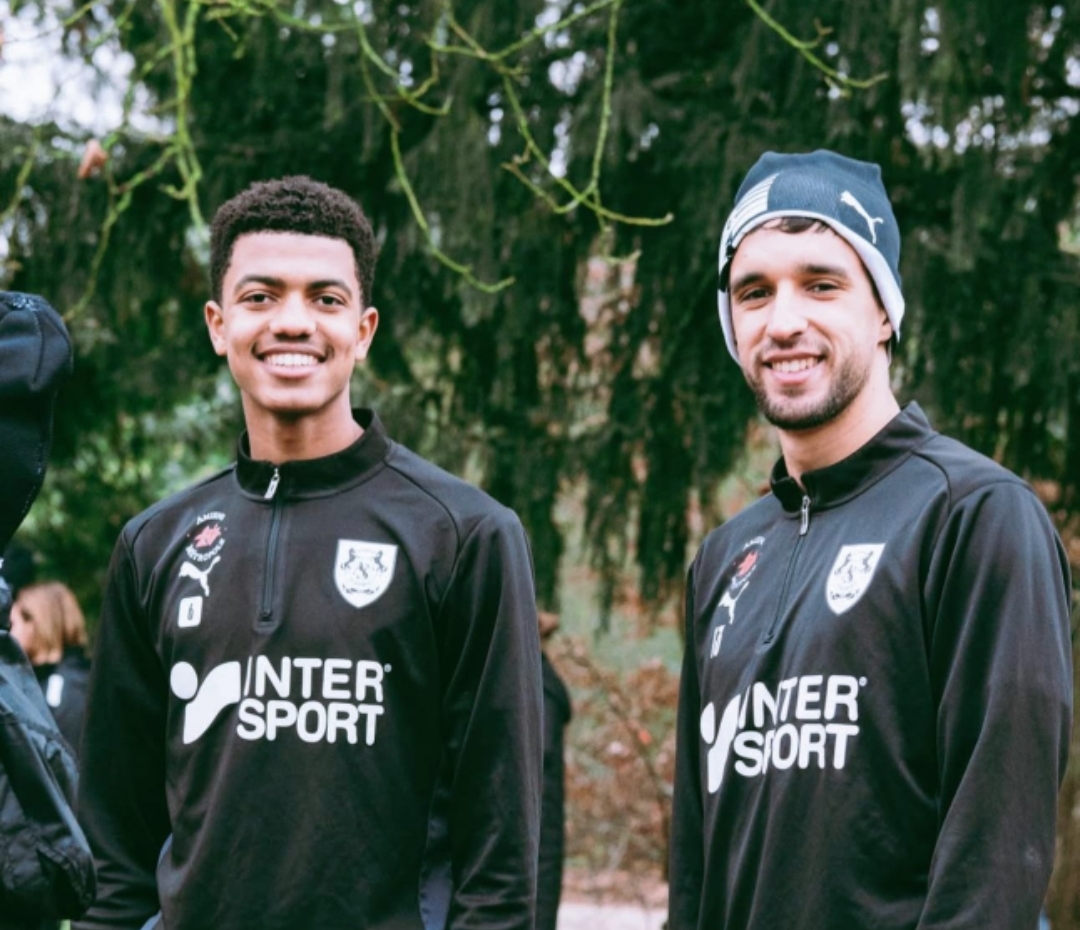 جواب وآيت بودلال.. قطب دفاع أميان المعول عليه للمستقبل