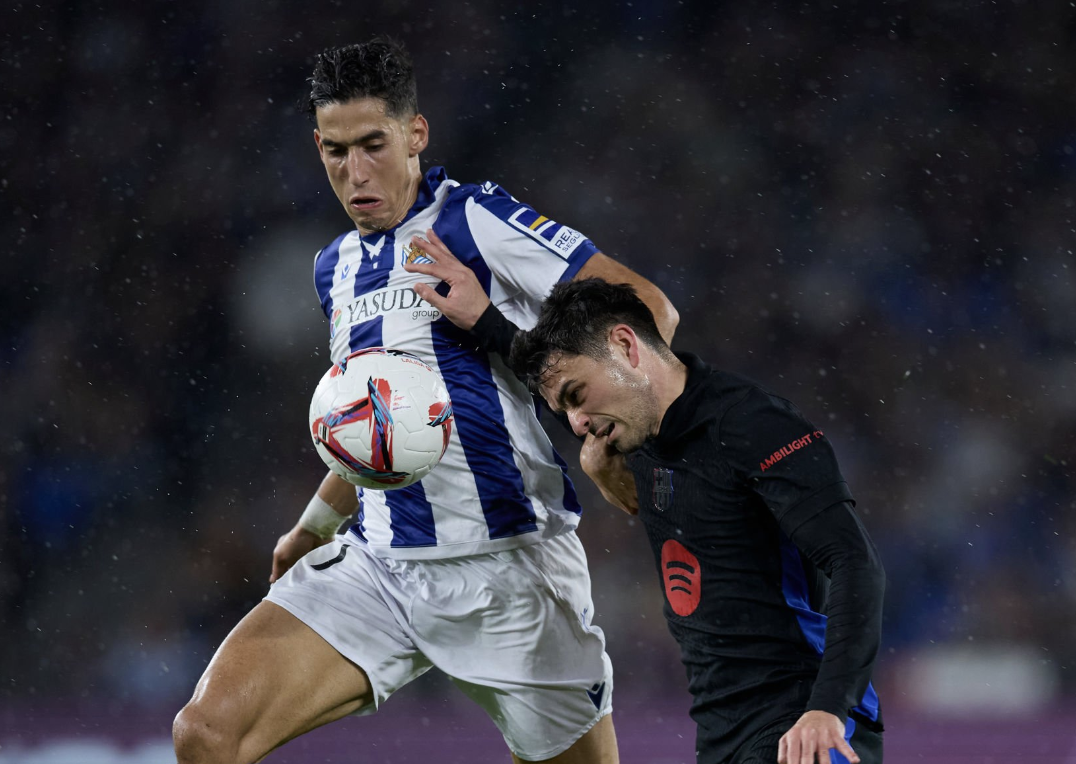 هذا ما يعيق إلتحاق أكرد إلى مارسيليا والأخير لا يتنازل