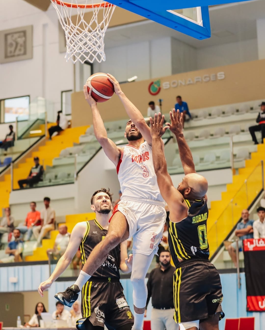 بطولة القسم الممتاز لكرة السلة ذكور.. الفتح الرباطي يتغلب على المغرب الفاسي (89 – 68)