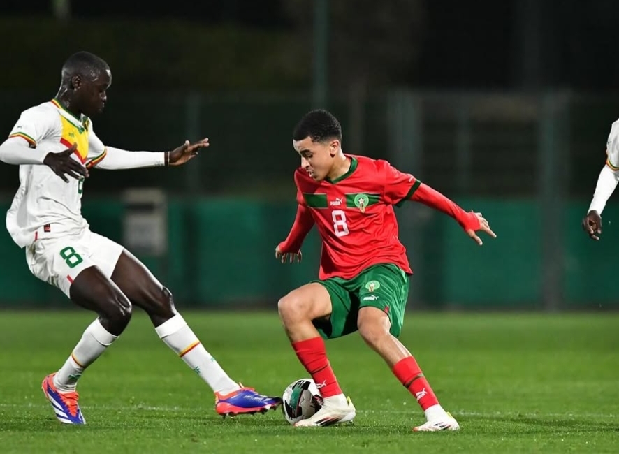 هل يقبل وزان العودة الى أياكس بعد فشل الفحص الطبي؟