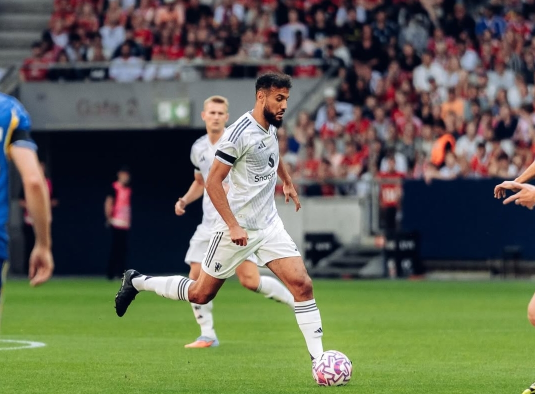مزراوي شارك في تعادل مان يونايتد وديا