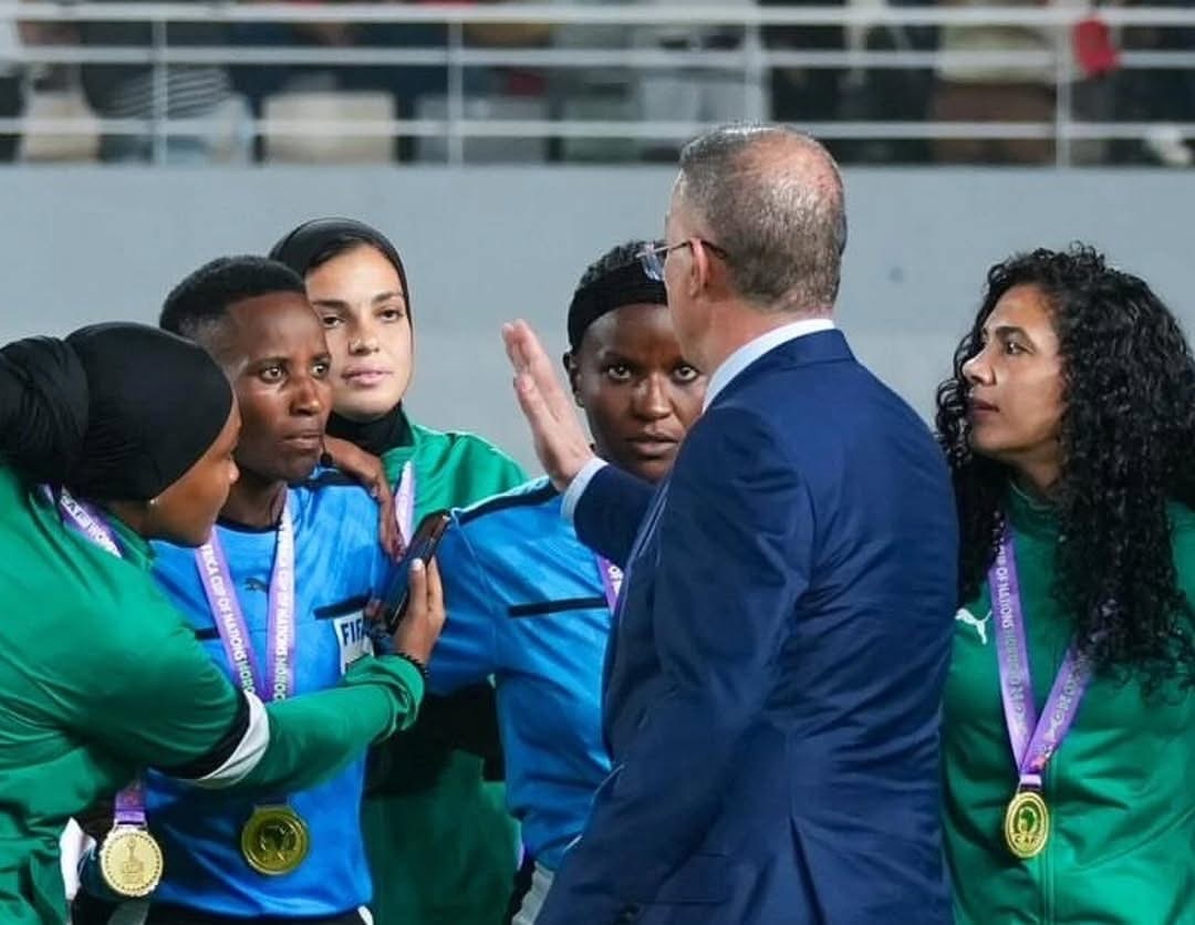 بعد فضيحة نهائي مونديال إفريقيا للسيدات.. الكاف يقيل مدير التحكيم