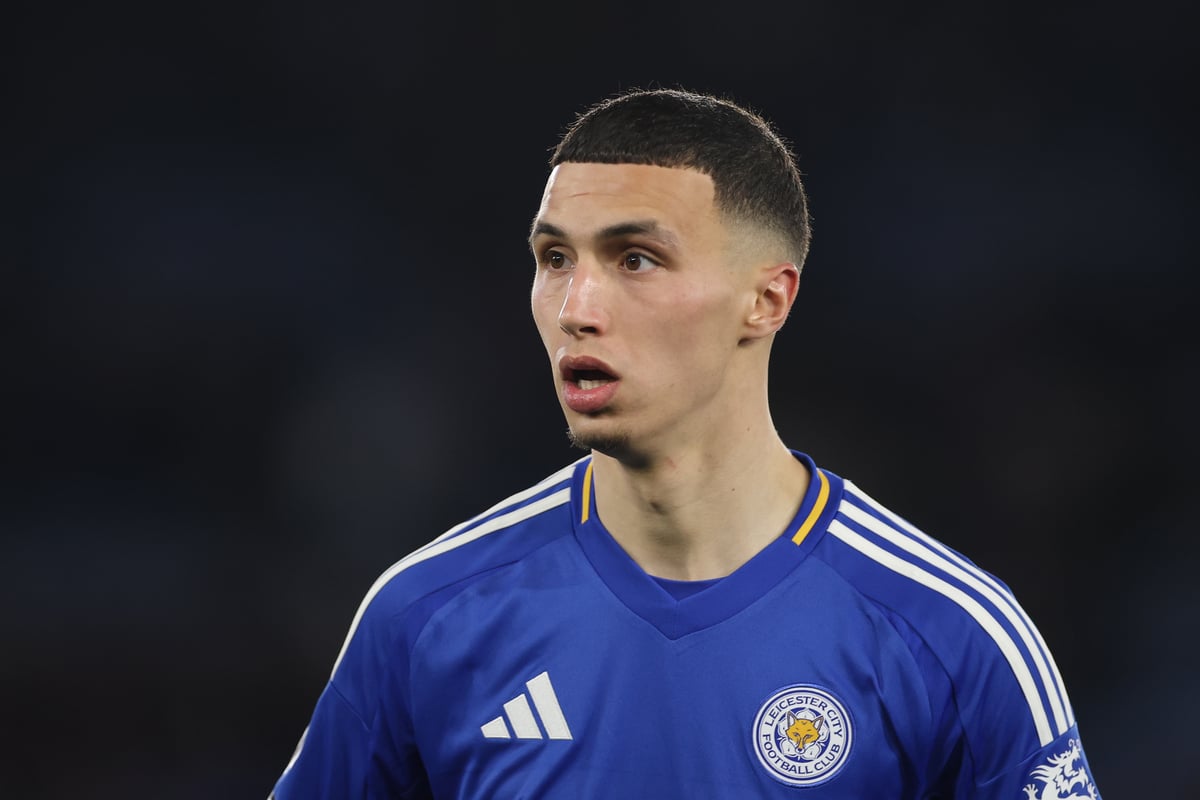 الخنوس يصنع هدفا باجمل طريقة