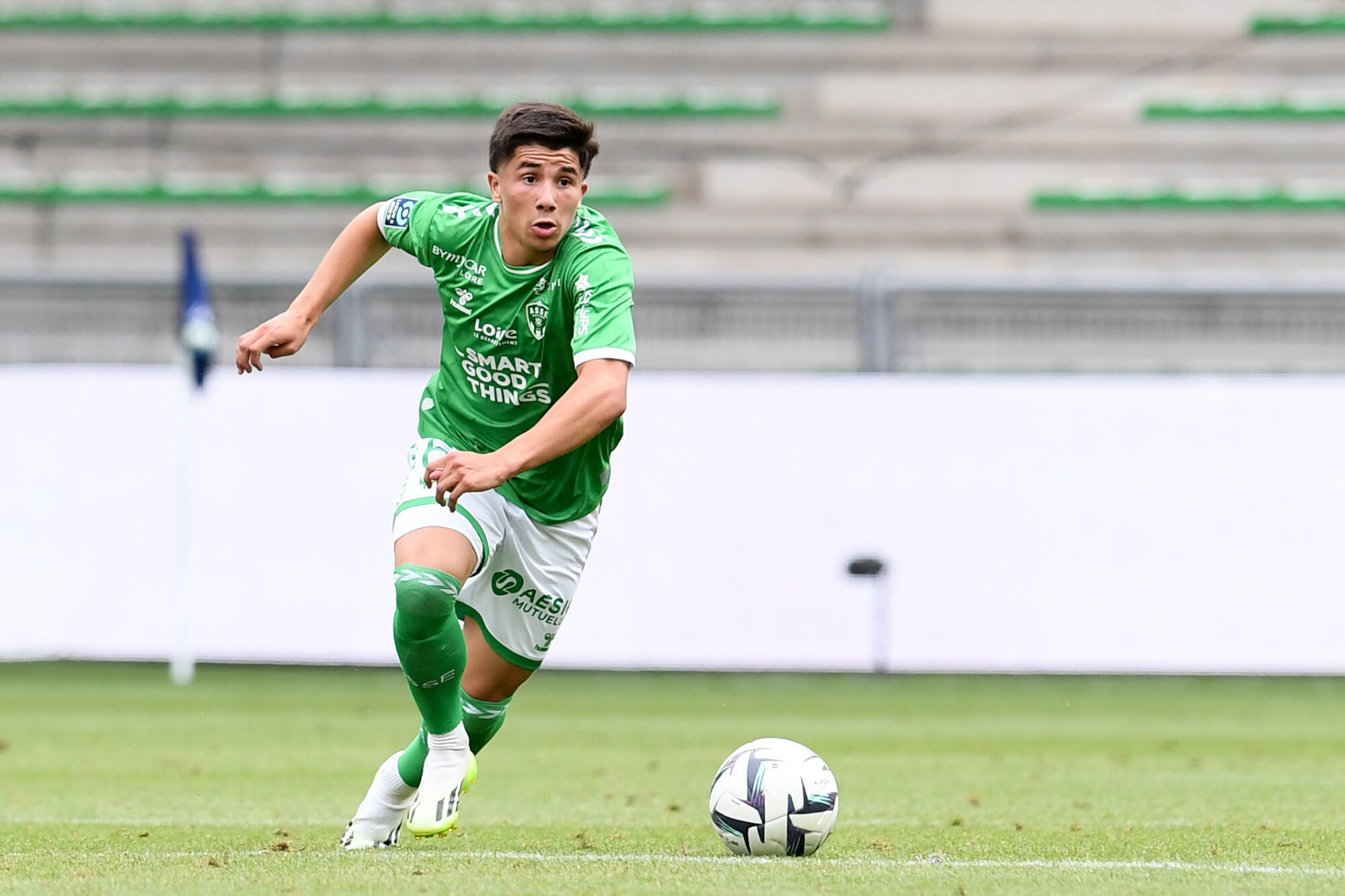 هل يلعب بوشواري في اليونان؟