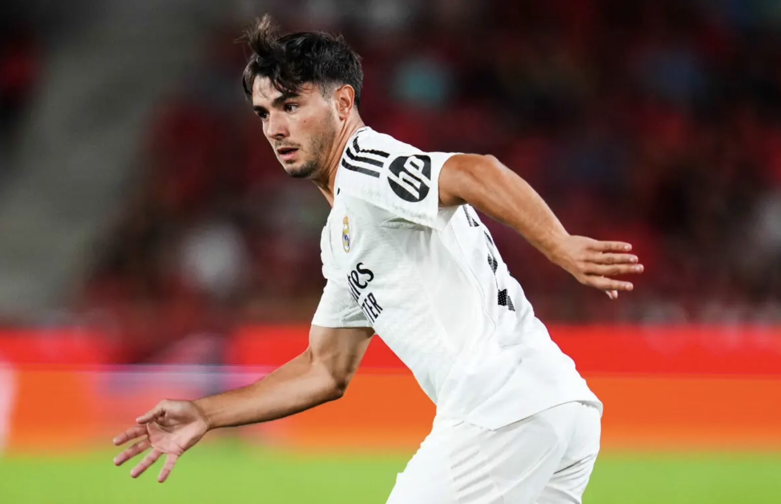 مفاجأة: ابراهيم وفينيسيوس في دكة البدلاء