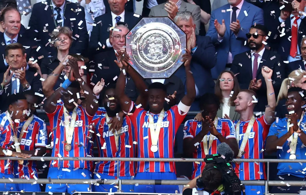 درع المجتمع لكريستال بالاس على حساب ليفربول