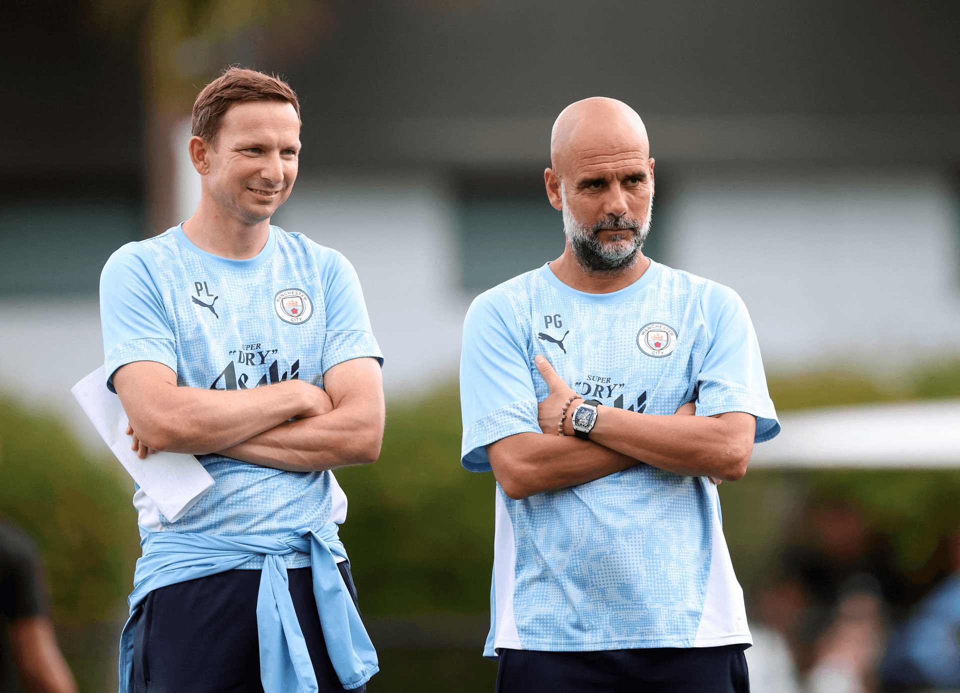 بفلسفة جديدة ومُساعد مُطوّر... هل يُعيد غوارديولا مانشستر سيتي إلى العرش؟