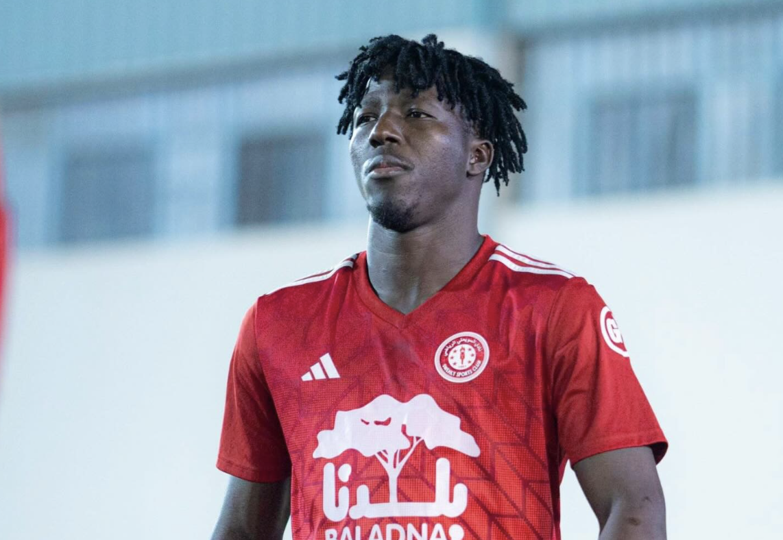 مطالب السويحلي تعقد صفقة انتقال مهاجم مالي إلى الرجاء