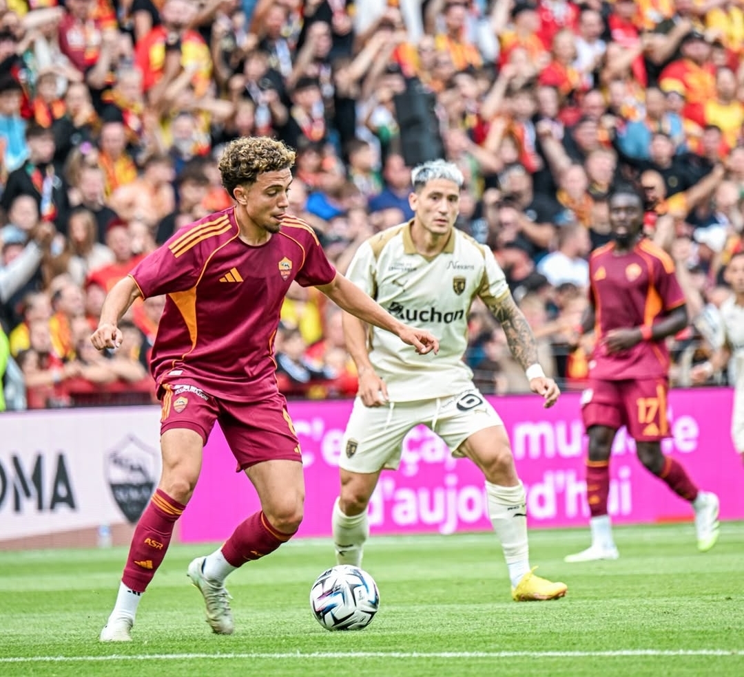 العيناوي يقرر رسميا اللعب للمغرب وينتظر دعوة وليد