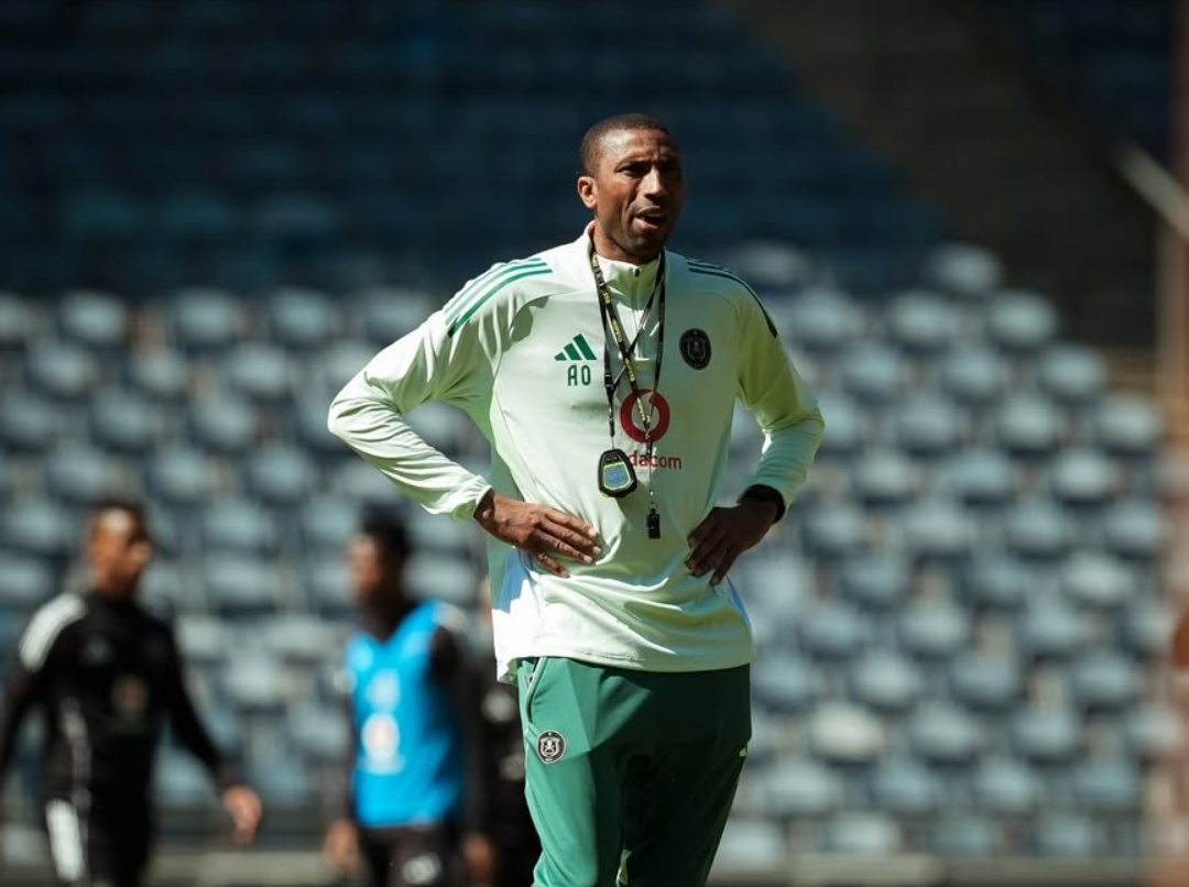 عبد السلام وادو يلفت إليه الأنظار مع أورلاندو بيراتس