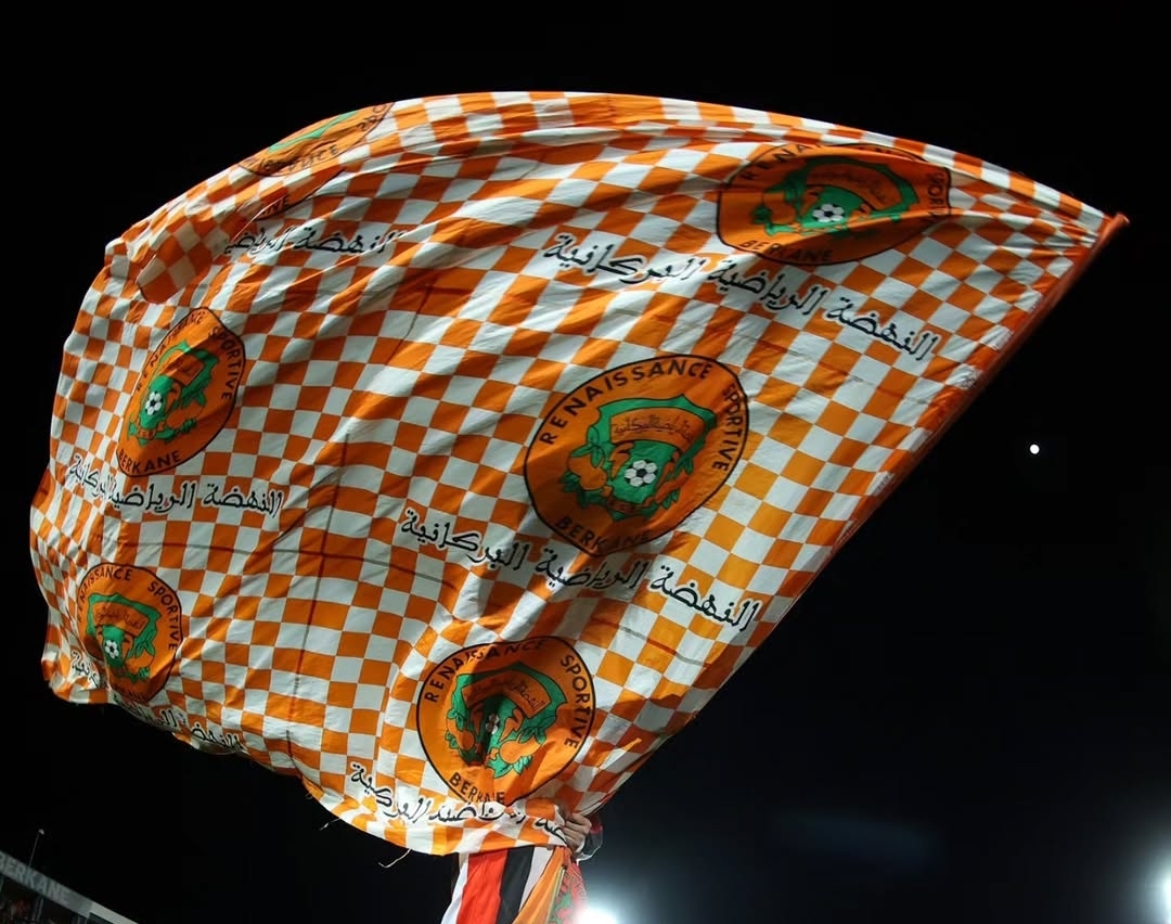 نهضة بركان يتعاقد مع  3 لاعبين دفعة واحدة