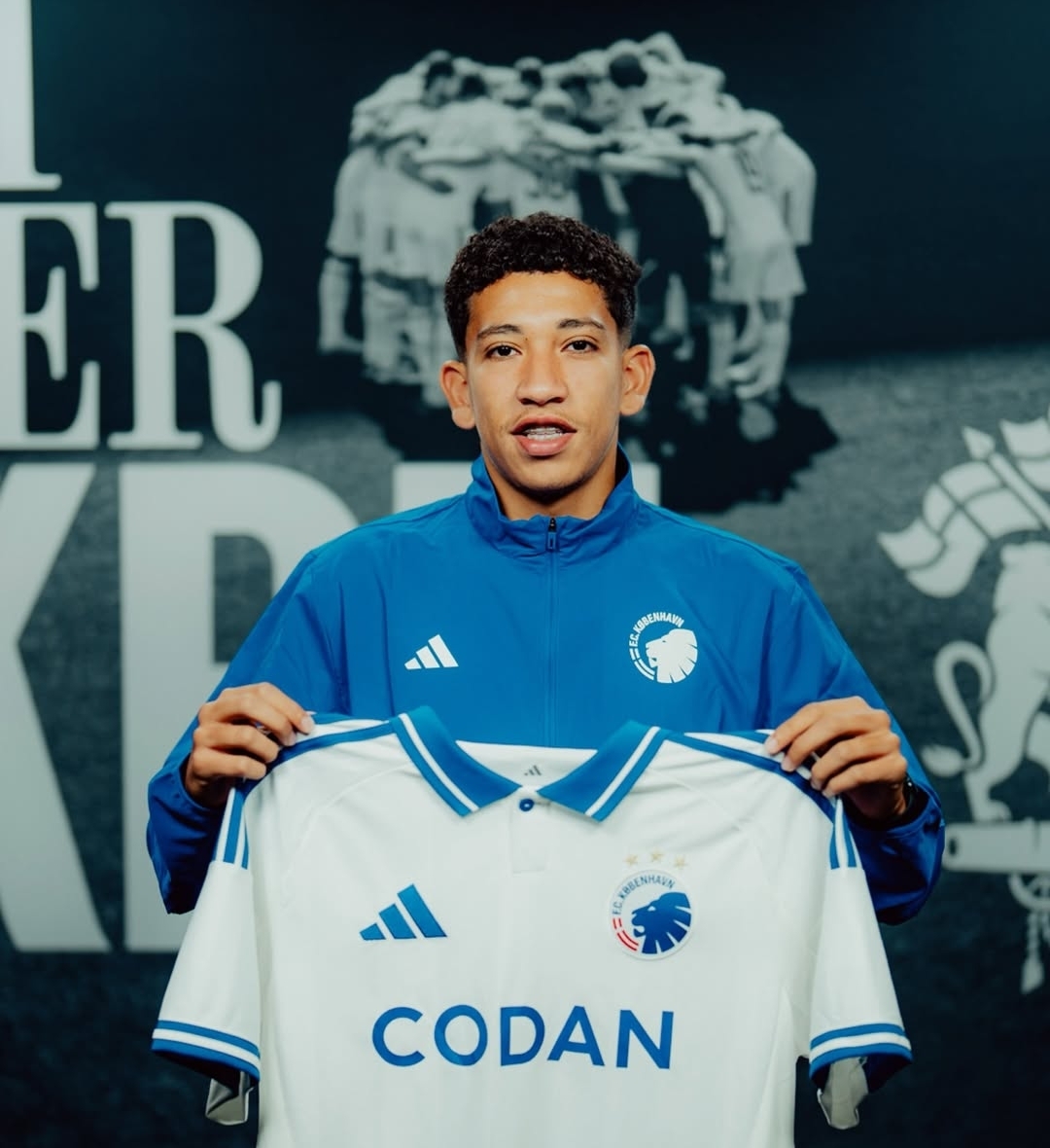 أحمد موهوب رسميا بكوبنهاغن