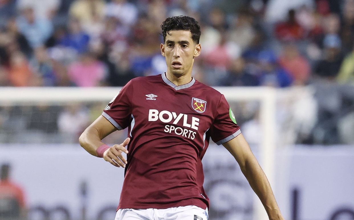 بنعطية يريد الإسراع في حسم صفقة انتداب نايف أكرد لمارسيليا