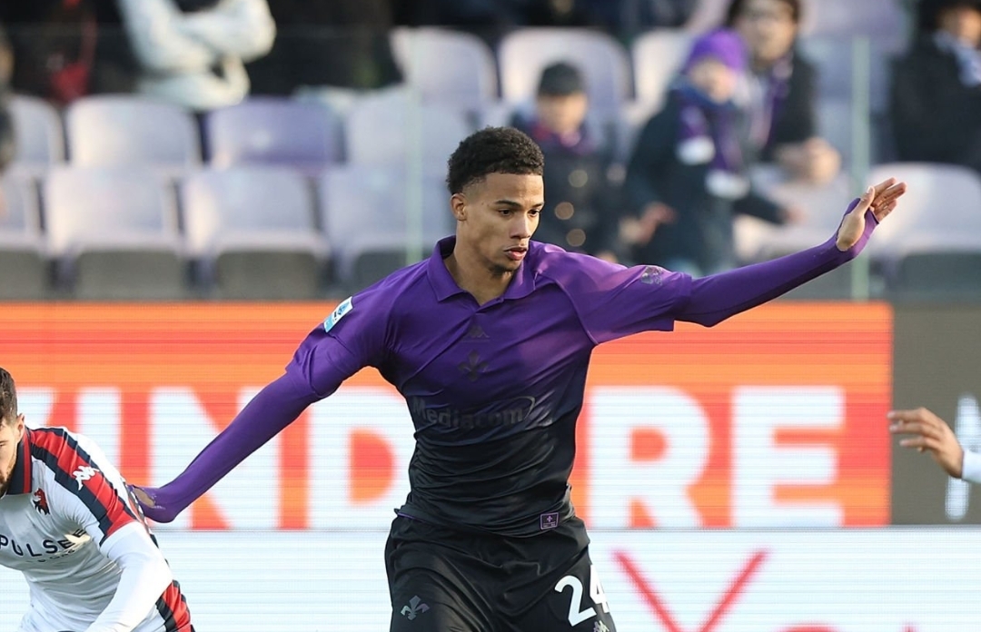 ريتشاردسون في طريقه الى بيزا الإيطالي