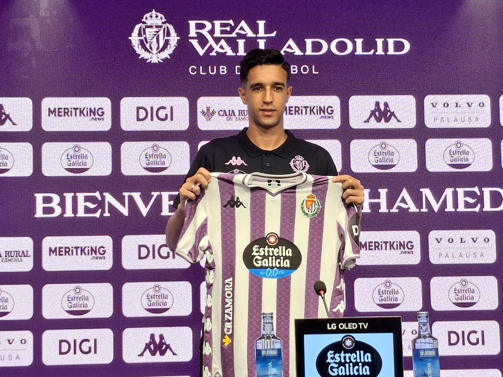 محمد جواب في لائحة الركراكي الأولية لمواجهة النيجر وزامبيا