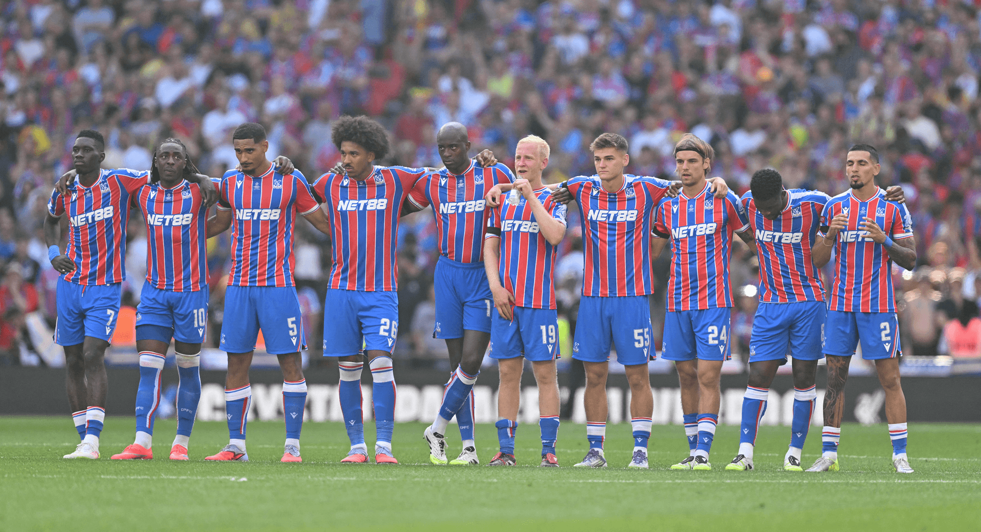 كريستال بالاس يخسر طعنه أمام محكمة التحكيم الرياضي