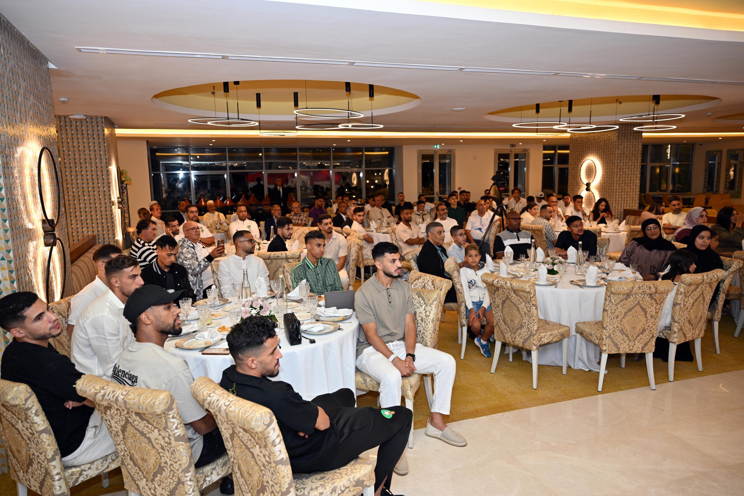 الجامعة تكرم ابطال الشأن في حفل خاص