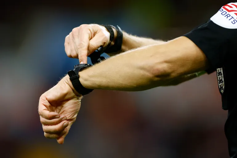 الجامعة تكشف عن حكام الدورة الأولى للبطولة پرو