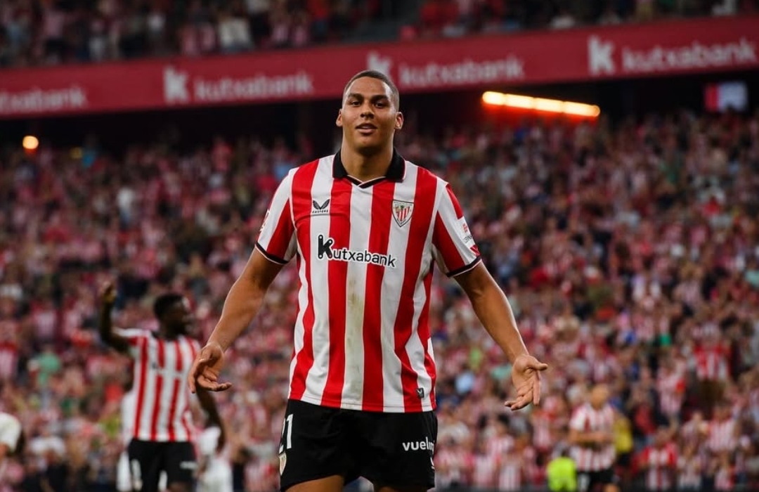 إجازة لمروان سنادي ببيلباو