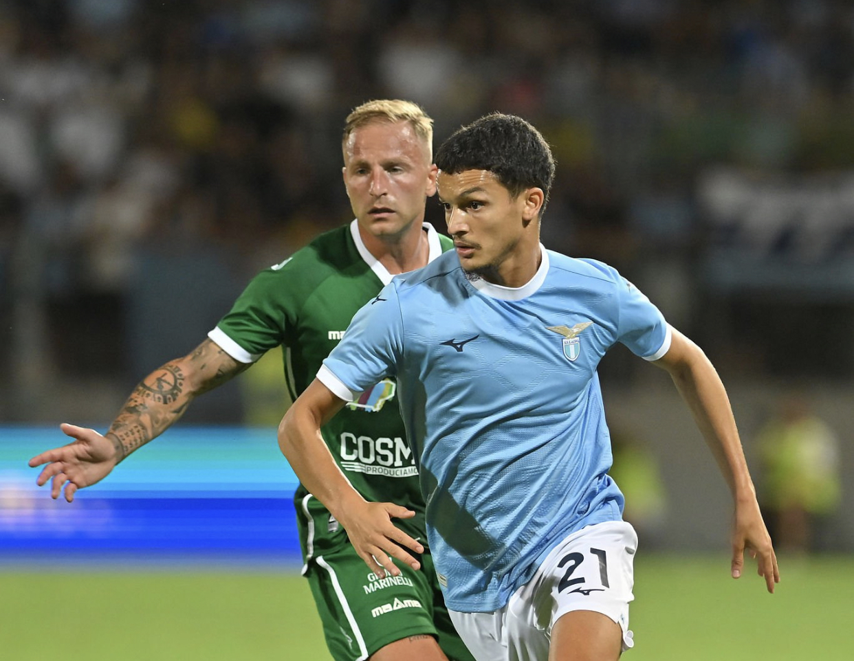 6 أسود يثيرون مخاوف 4 أندية إيطالية