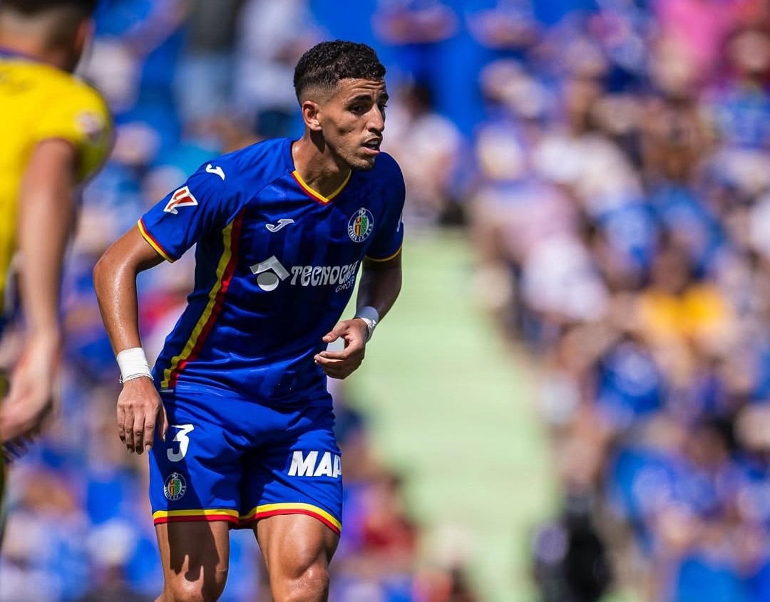 أول مباراة رسمية لعبقار في ثالث فوز لخيطافي