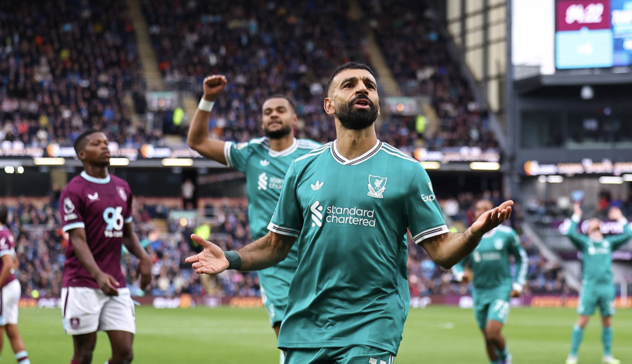 بطولة إنكلترا: صلاح يهدي ليفربول فوزا رابعا وسيتي يحسم الديربي بثنائية هالاند