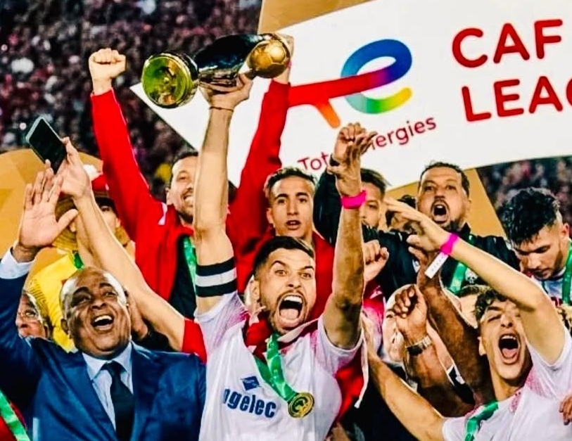 آيت منا: جبران فضل   يمشي عند الكوافور بدل التوقيع للوداد 