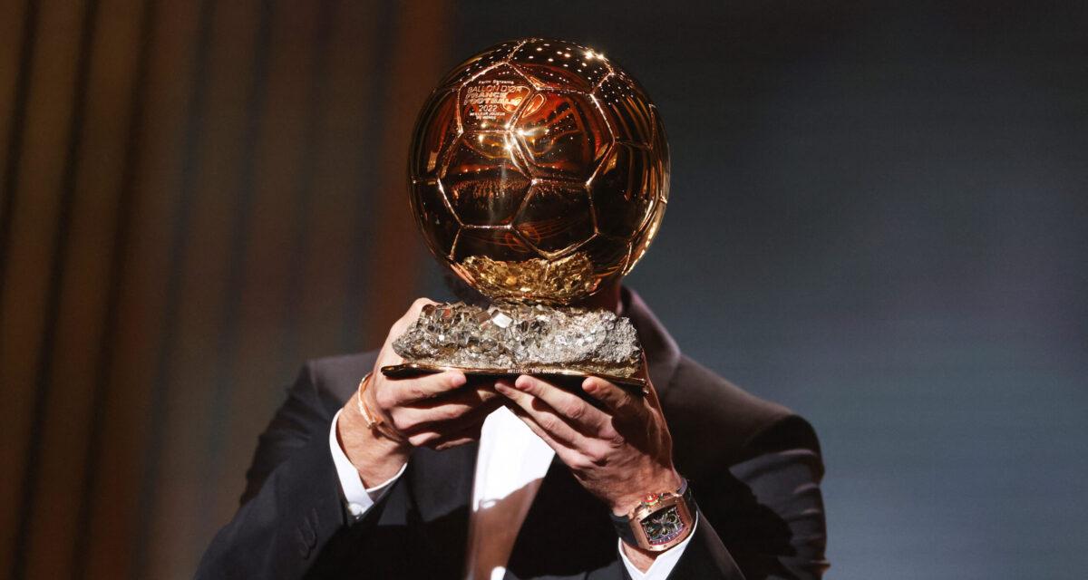 موقع “فوتبول 365 “ تكشف صاحب الكرة الذهبية من خلال زلة لسان