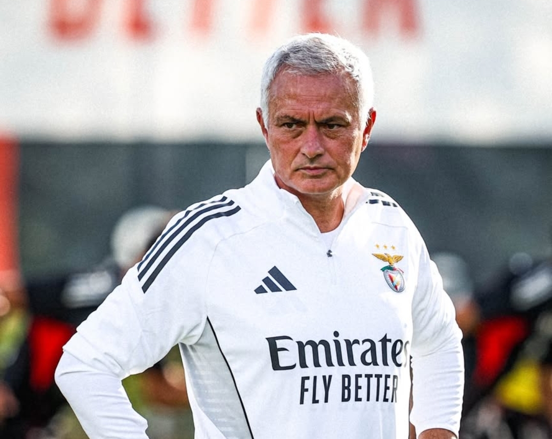 مورينيو يدشن عودته إلى بنفيكا بفوز مقنع