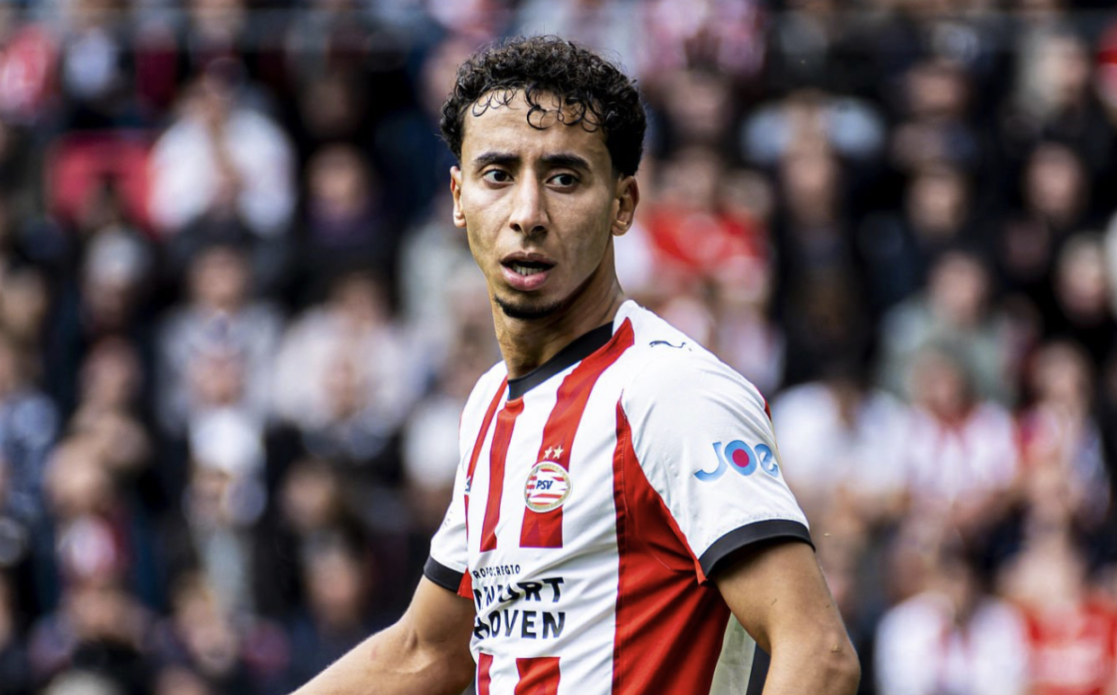 أنس صلاح الدين في طريقه لتمثيل المنتخب المغربي