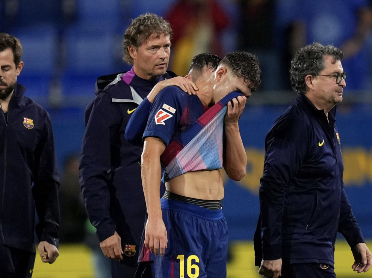 برشلونة الإسباني يعلن غياب لاعبيه لوبيز وغافي بسبب الإصابة