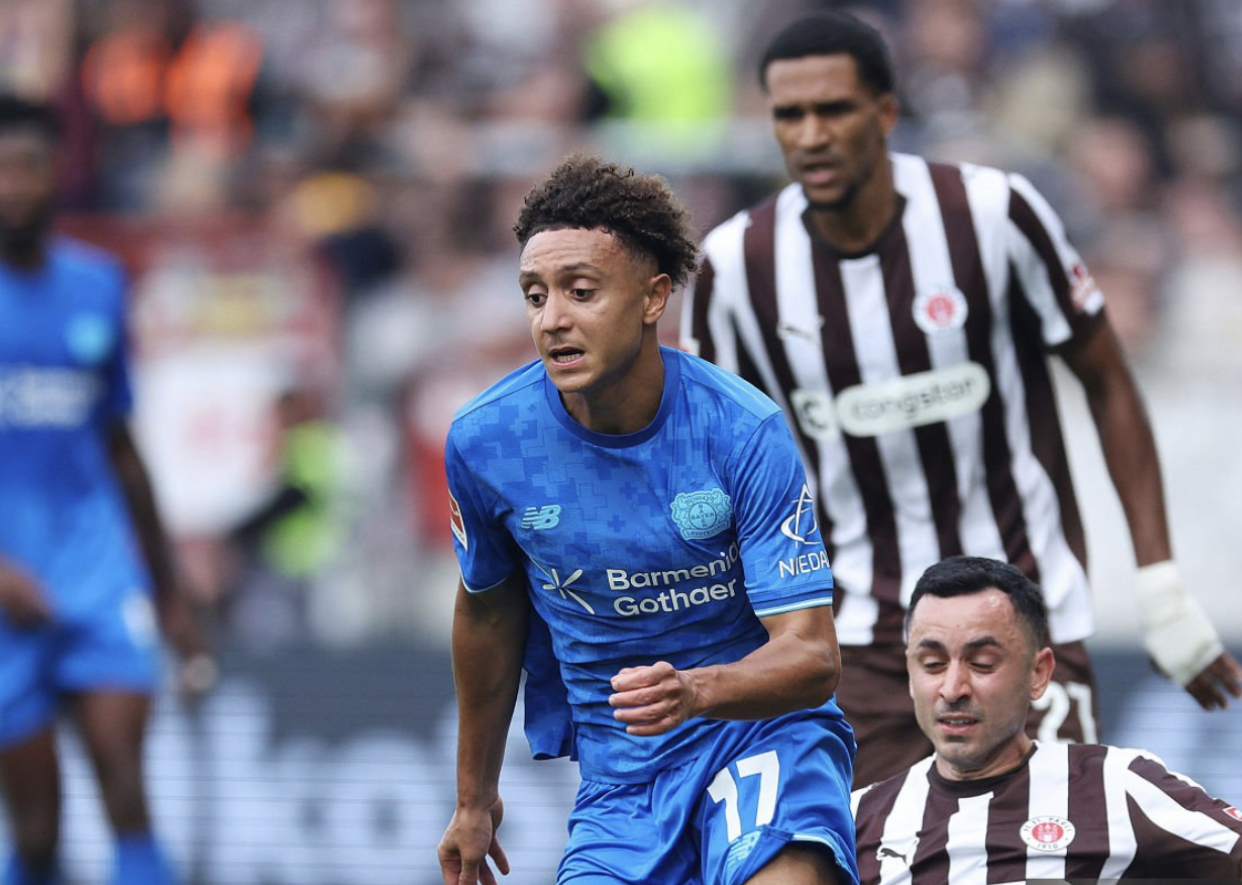 بن صغير بالعلامة الكاملة رفقة ليفركوزن