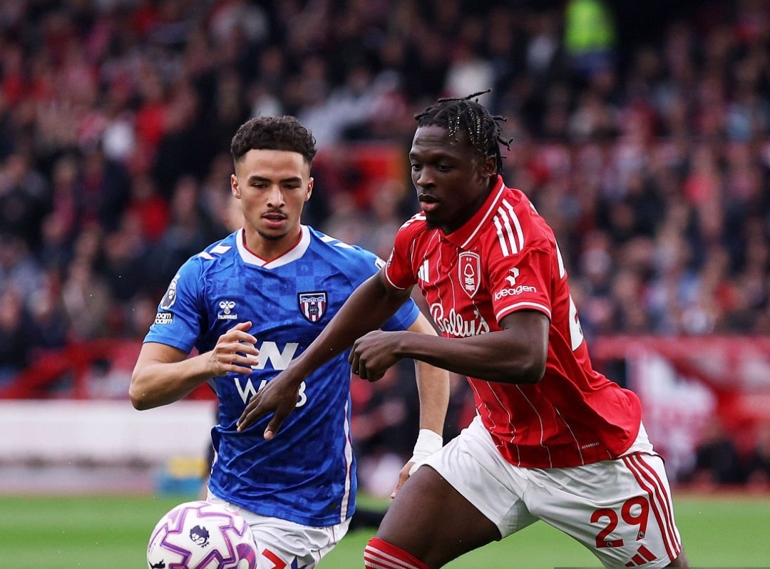 الطالبي أنجز أول فوز خارج قلعة سندرلاند