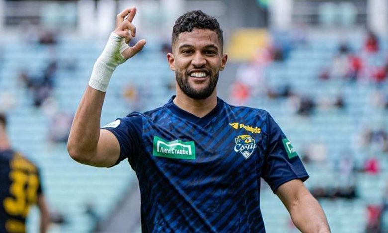 يحيى عطية الله ينتزع نقطة ثمينة خارج الديار