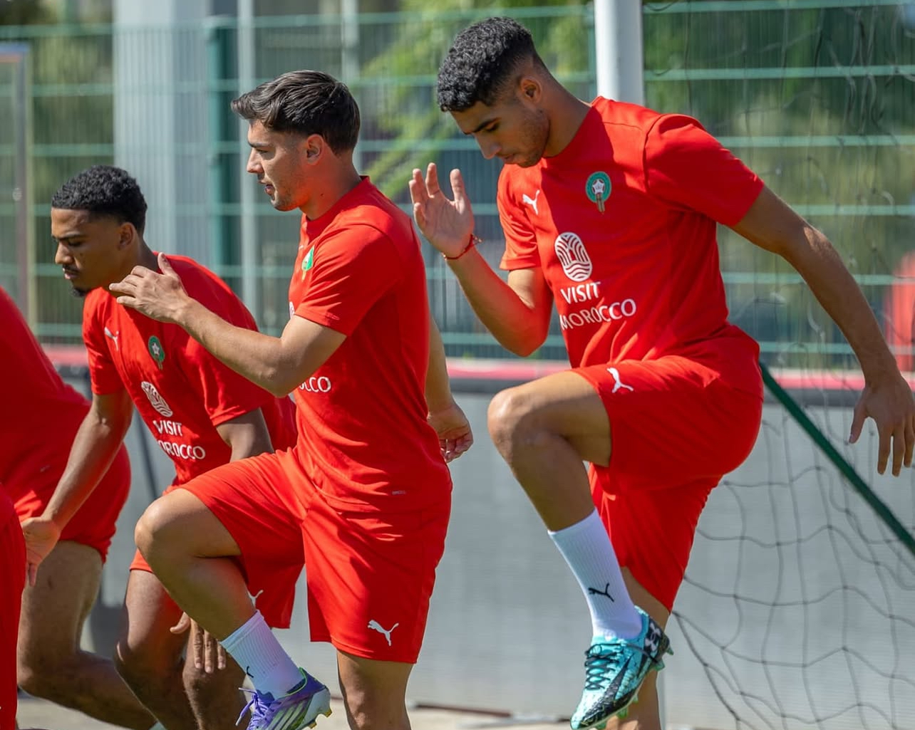 وفد من الجامعة الملكية المغربية يطير اليوم الخميس إلى زامبيا