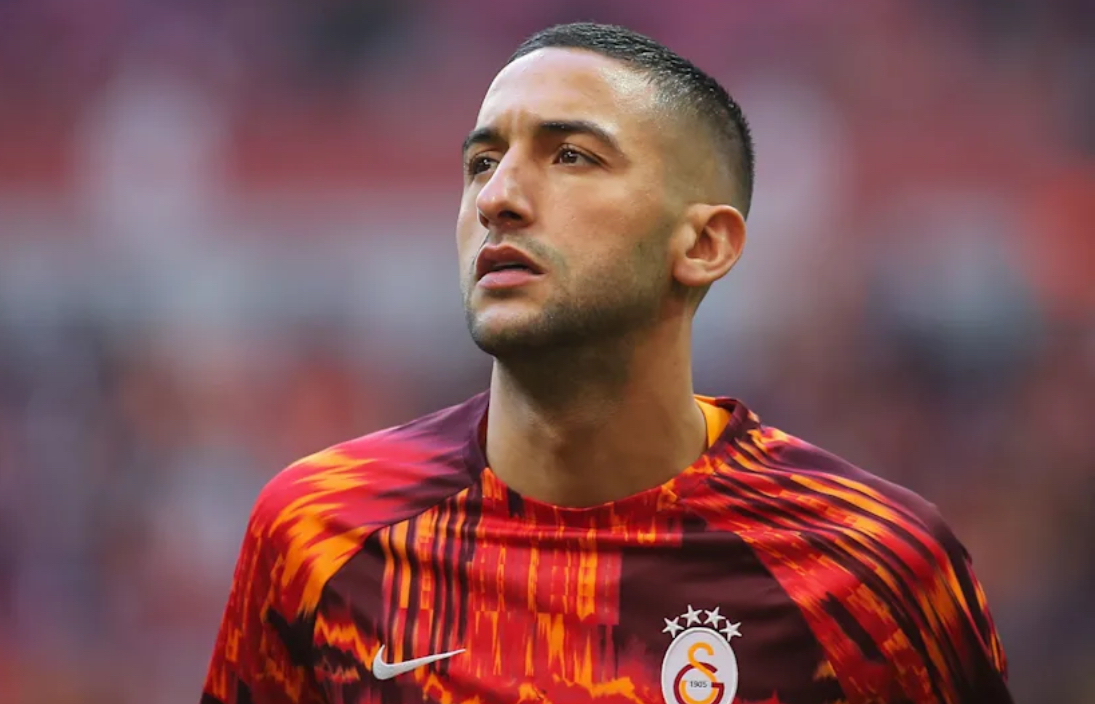 إتفاق مبدئي بين زياش وإشبيلية لكن بشرط!