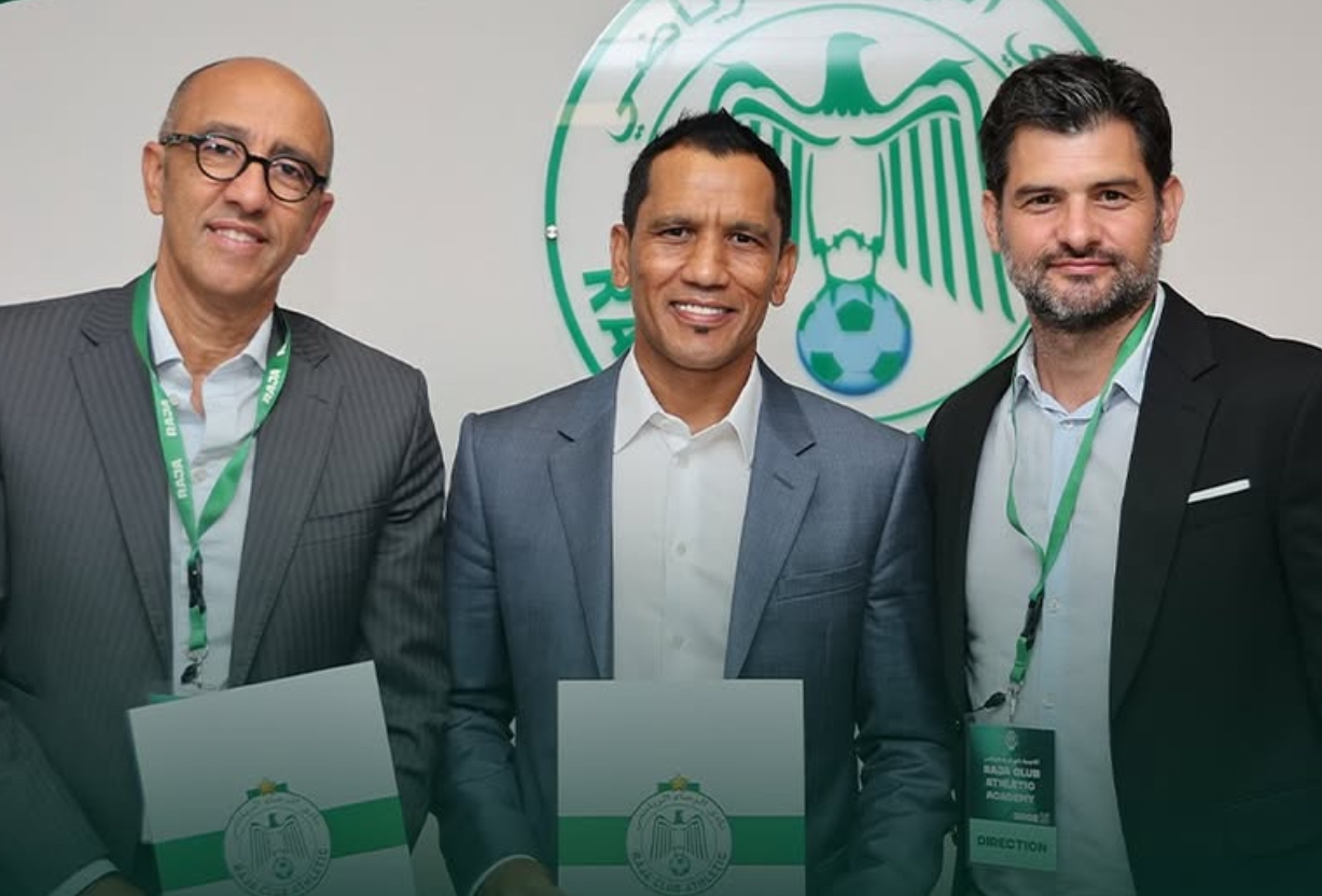 فادلو مدربا للرجاء لموسمين ويبدأ اليوم مهامه