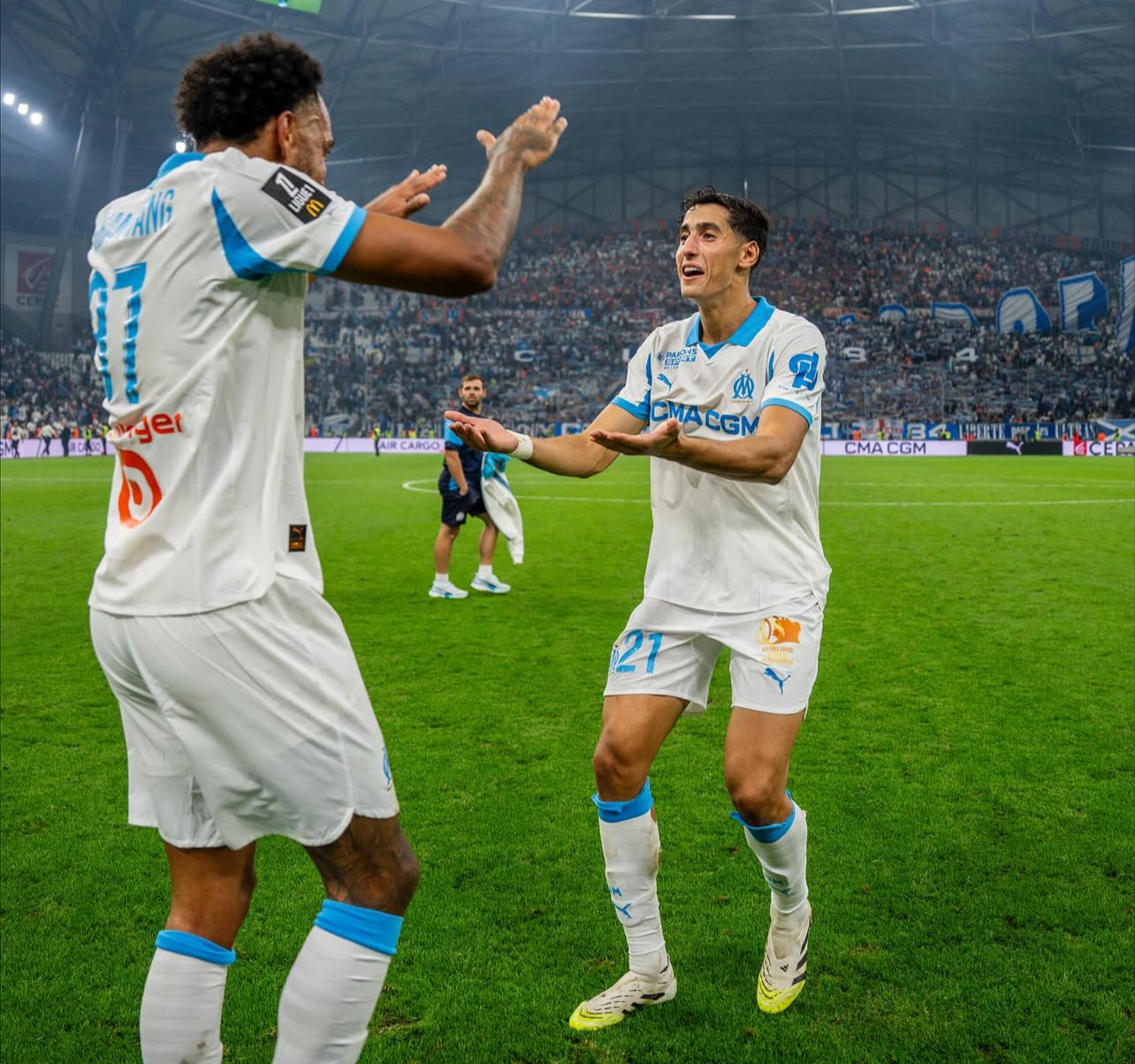 مدرب مارسيليا يشيد بأكرد وآخر انتدابات الفريق