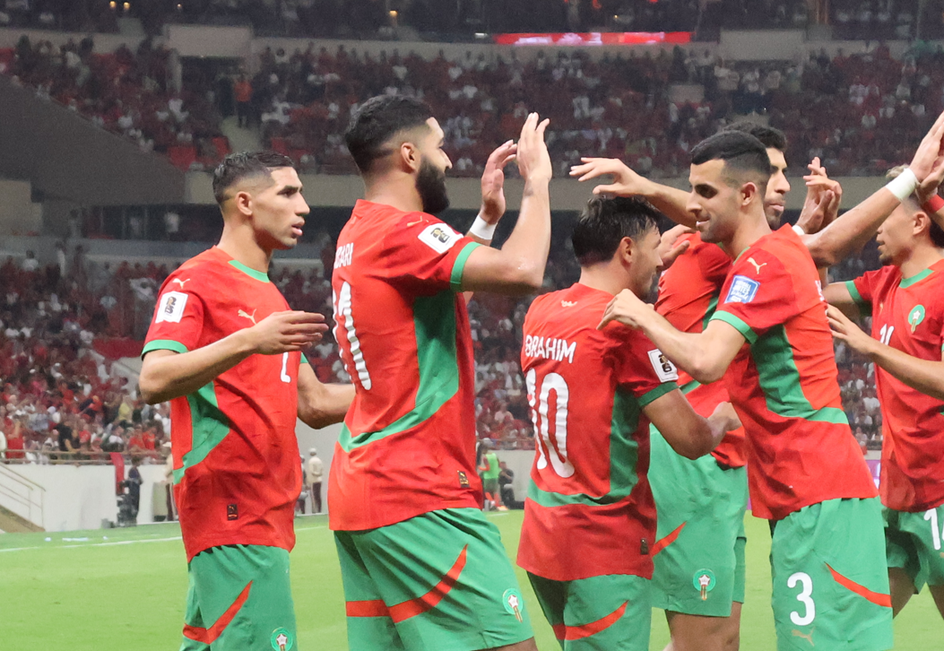 خط الوسط: سيطرة وتناغم في الأداء