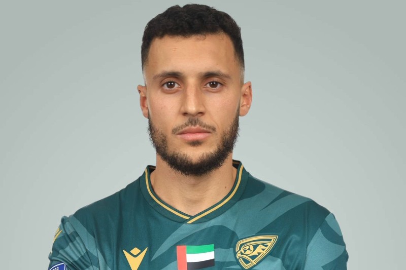 سليم أملاح ينضم لخورفكان الإماراتي