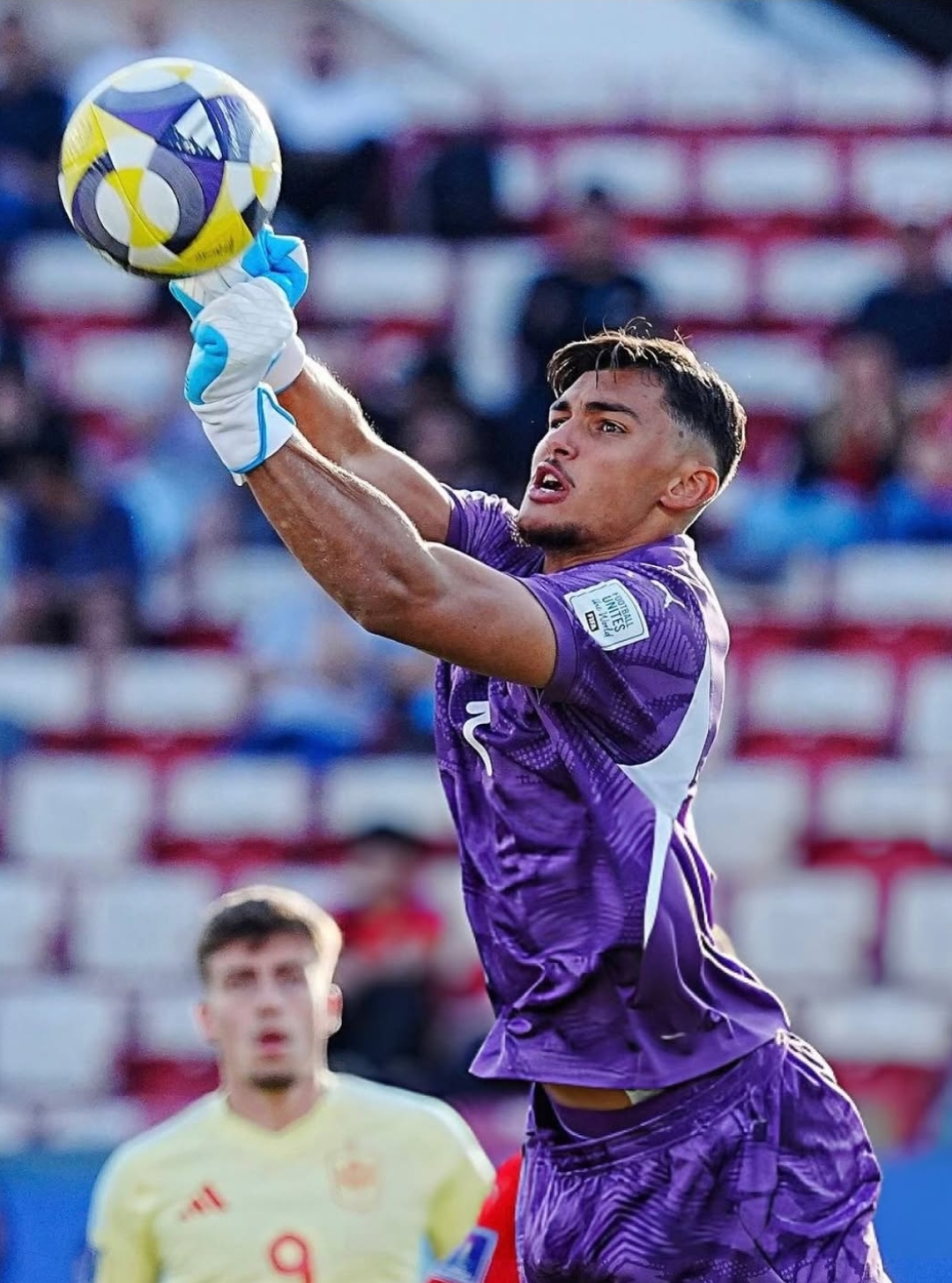 حارس منتخب الأشبال بالتشكيل المثالي للجولة الثانية لمونديال الشبان