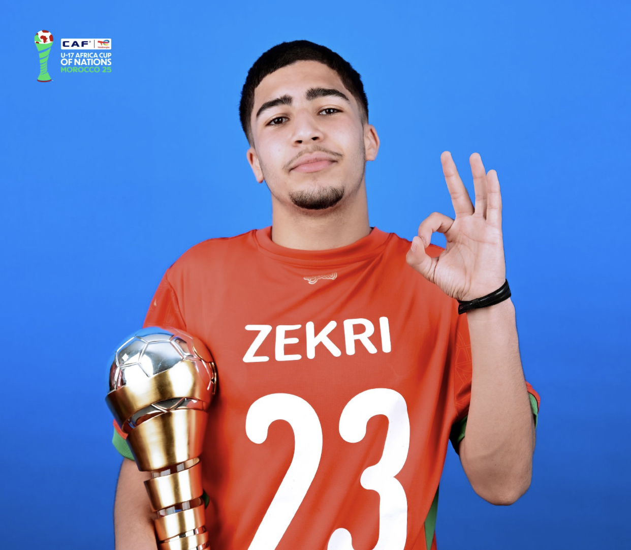 منصف زكري حاضر رفقة الأشبال في مونديال قطر