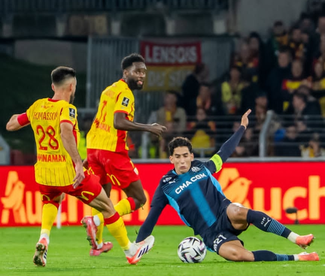 أكرد وندير سلما صدارة الليغ1 لحكيمي