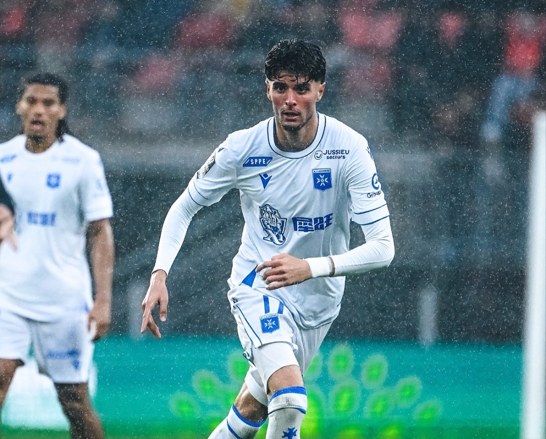 ثاني رسمية للعزوزي .. لكن بالخسارة المفاجئة