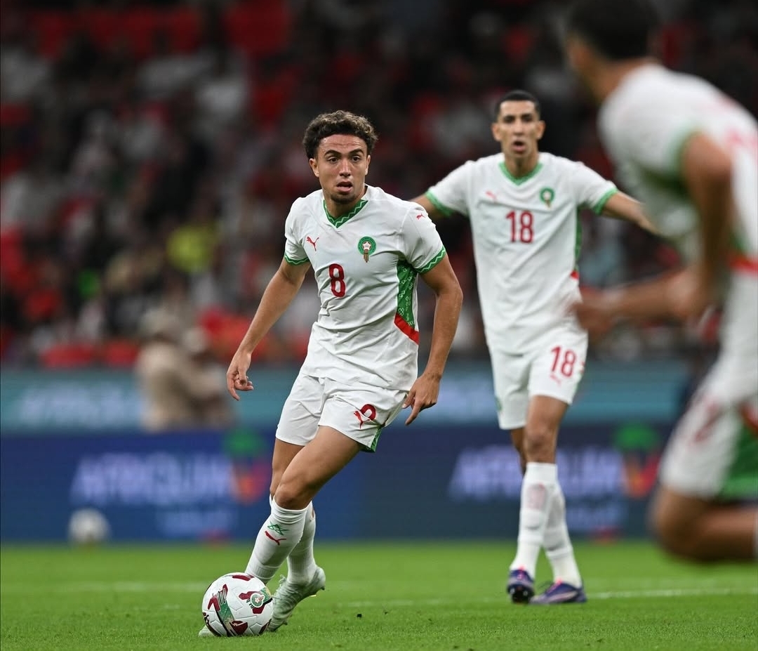 العيناوي يصعب من مأمورية الركراكي لضم بيار لأسود الأطلس