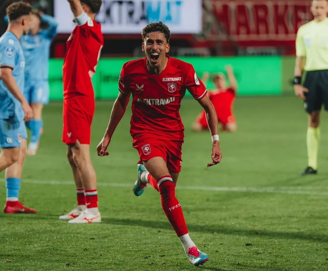 يونس طه الإدريسي سجل في كأس هولندا وفريقه أقصي من كأس هولندا