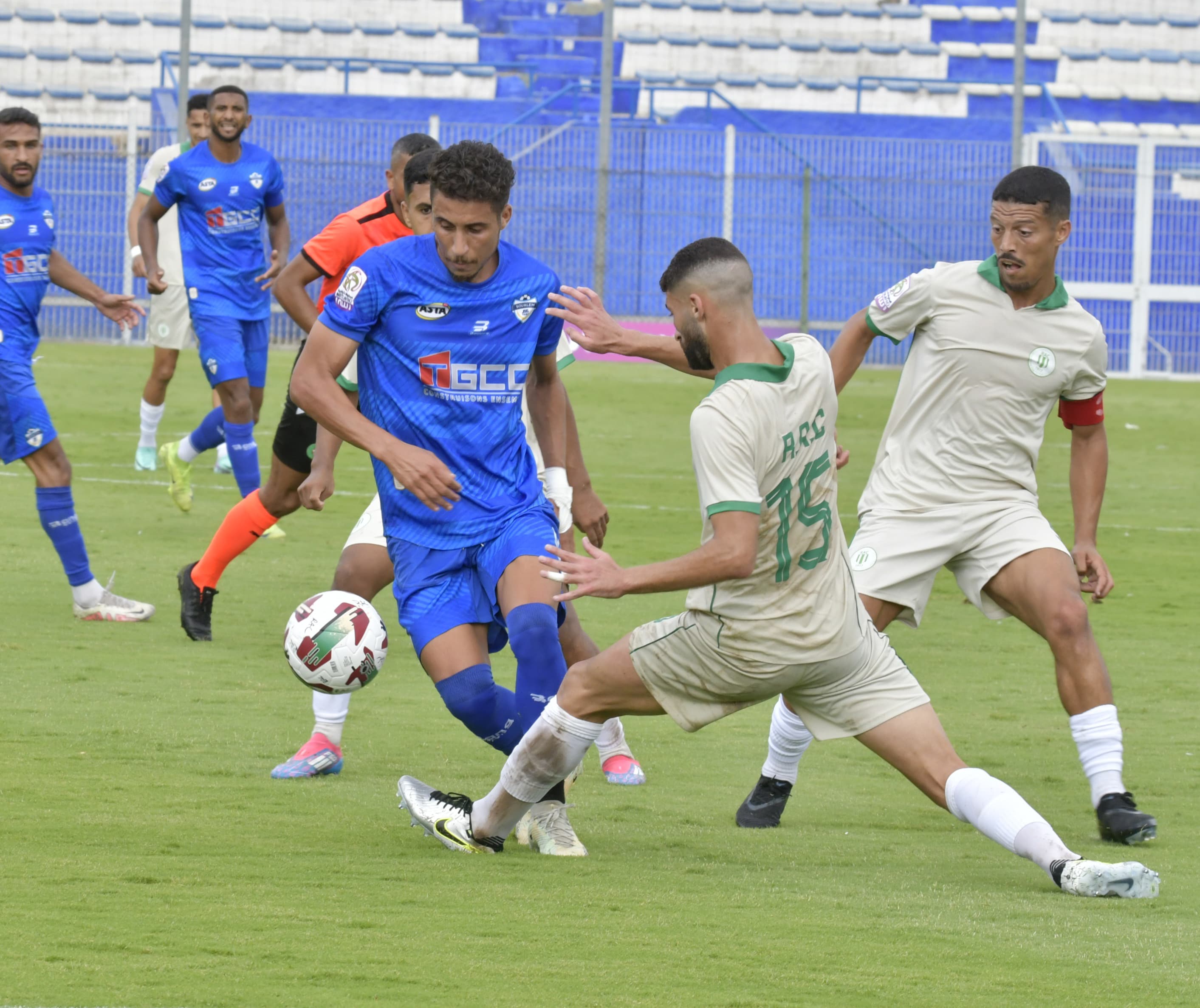 البطولة الاحترافية 2: شباب السوالم يعود بفوز ثمين أمام الراسينغ