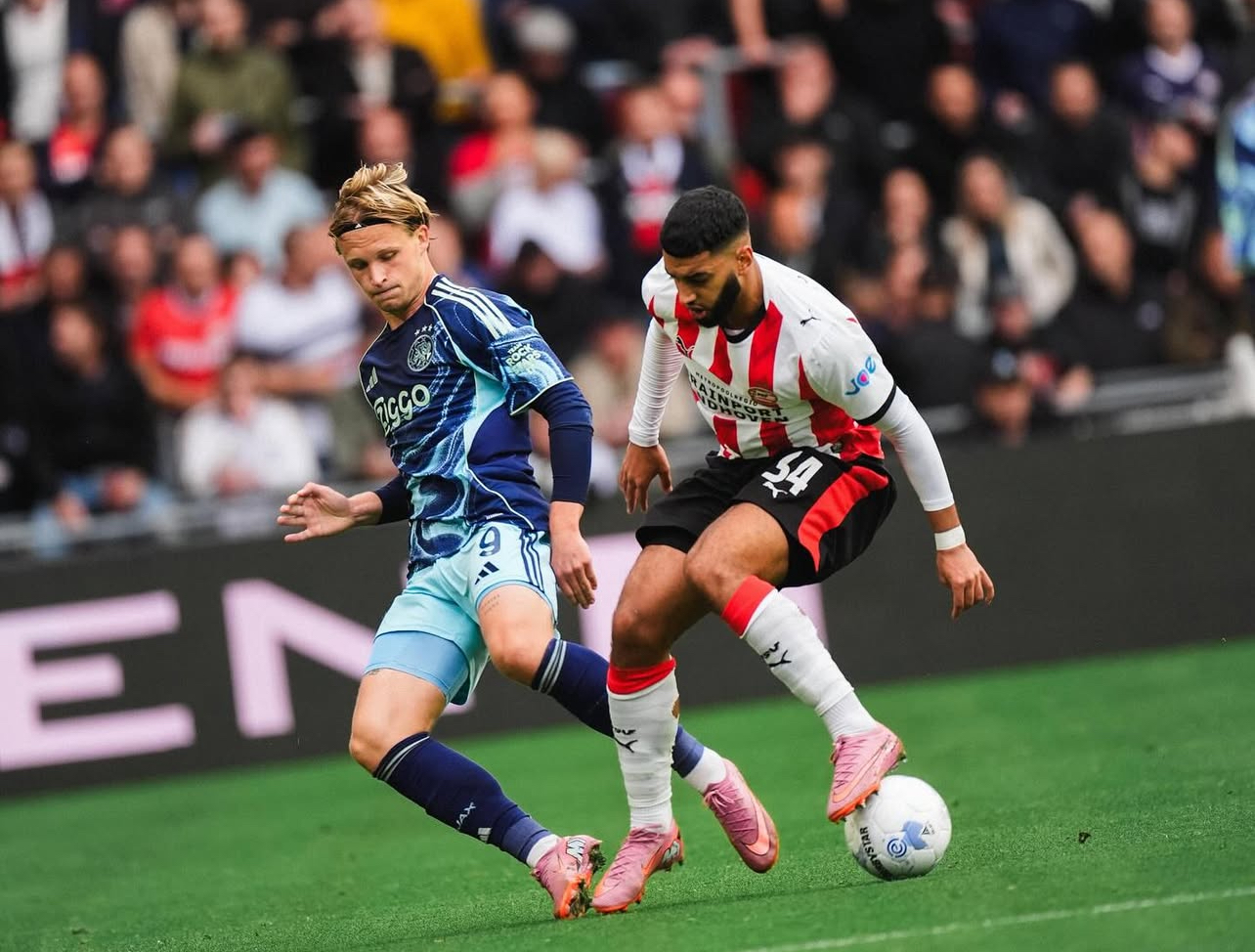 مدرب أيندهوفن ينتظر أن تتحرك آلة صيباري اليوم