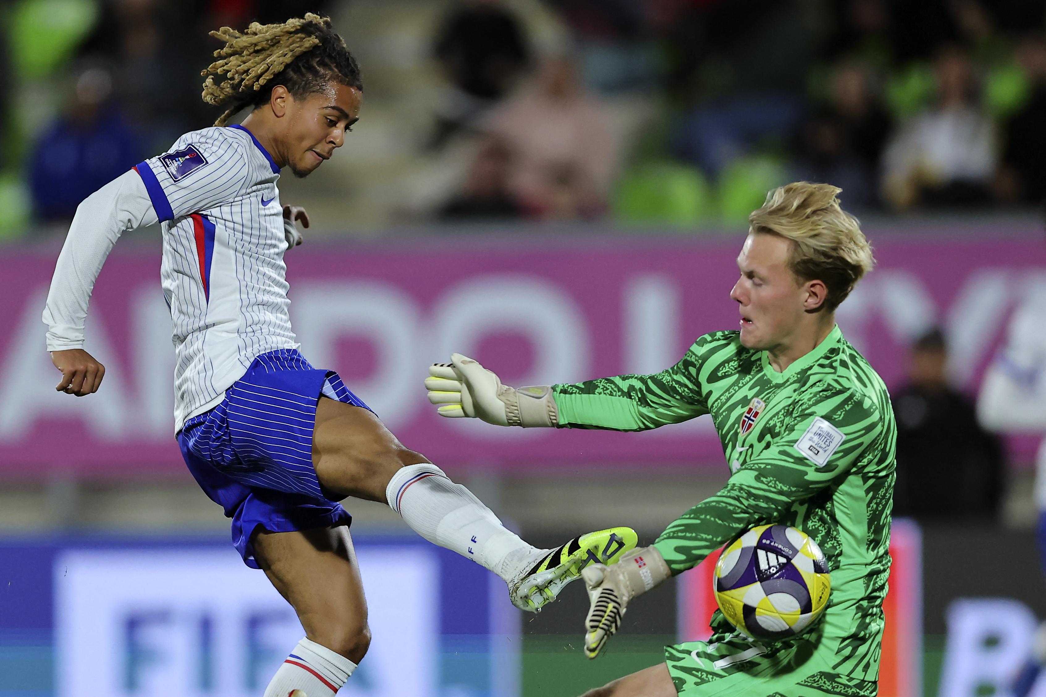 هل صحافة فرنسا تموه؟ بوابري حاضر أمام المنتخب المغربي