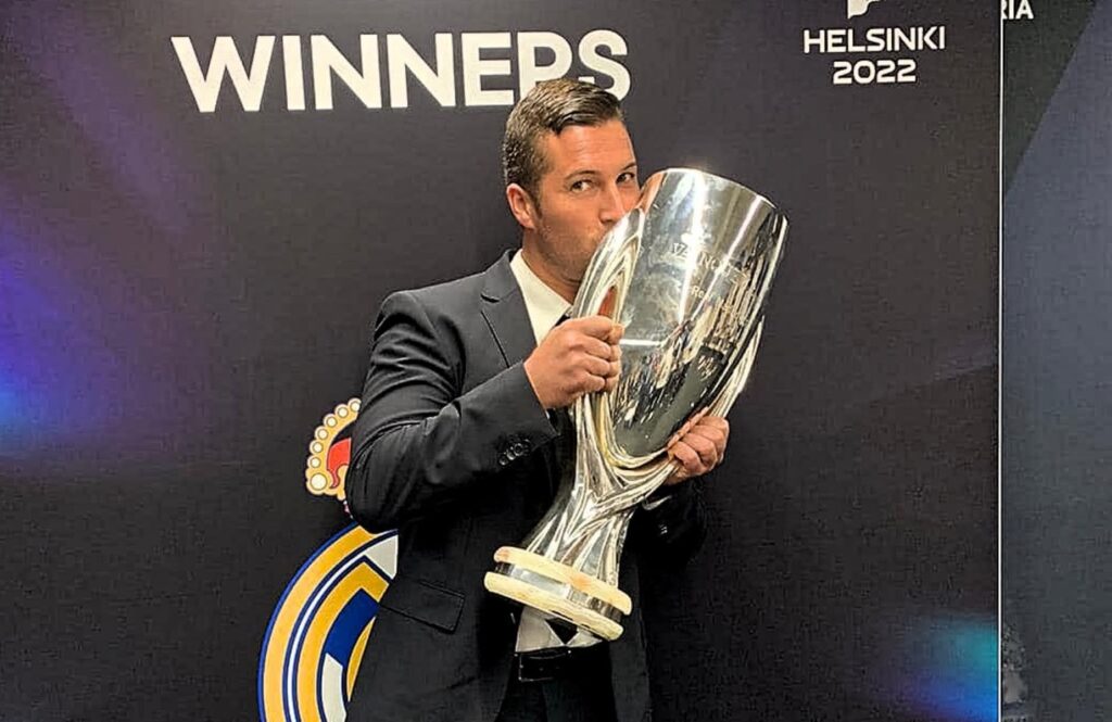 خبير إسباني من ريال مدريد ينضم للإدارة التقنية الوطنية